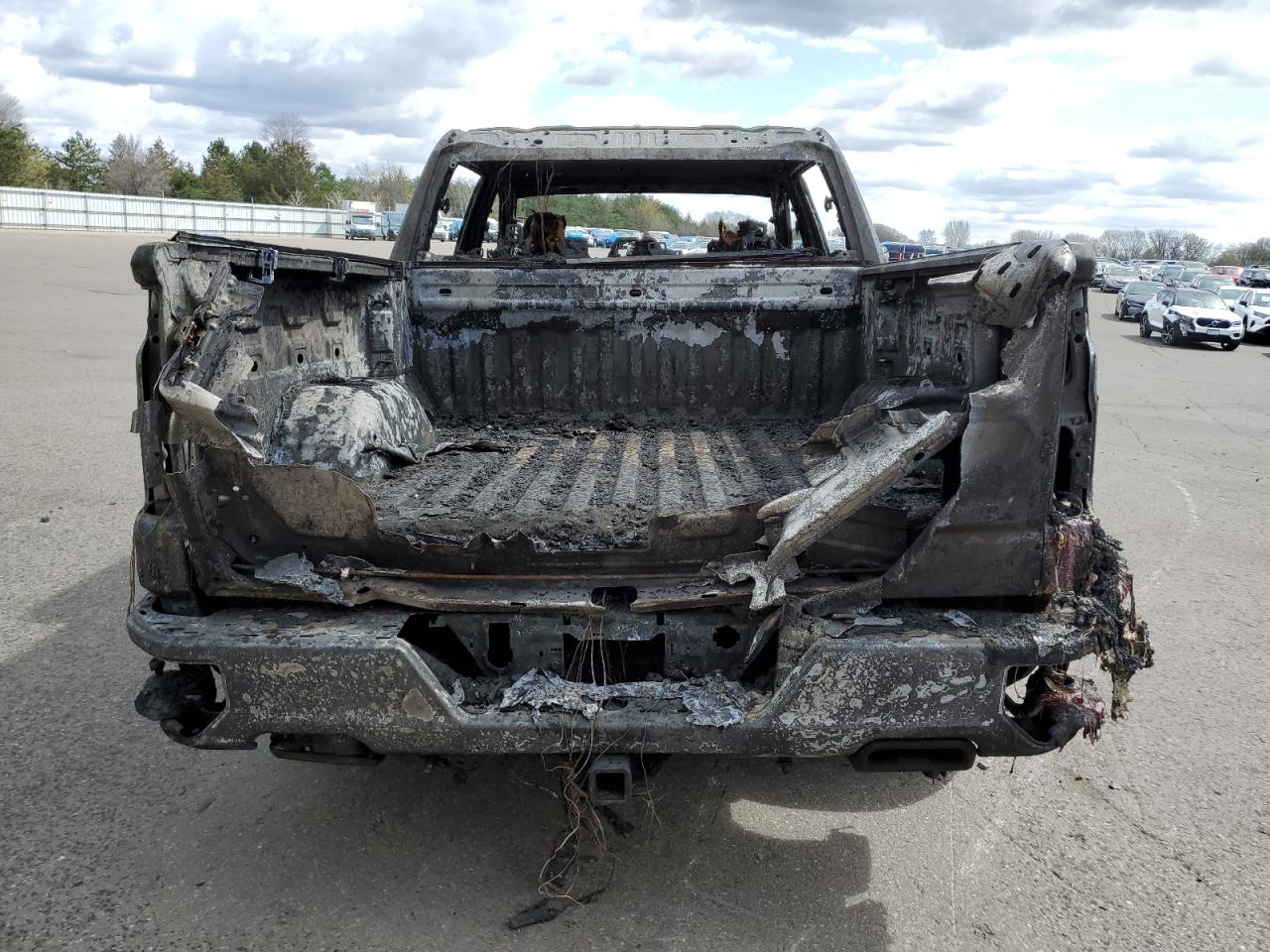 1GCUYEEDXKZ258608 2019 Chevrolet Silverado K1500 Rst