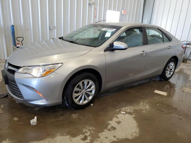 Lot #2492206515 2015 TOYOTA CAMRY LE salvage car