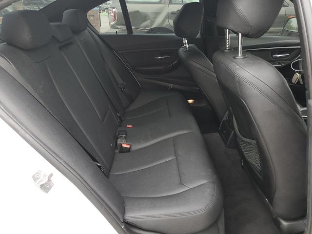 2018 BMW 320 Xi VIN: WBA8E5G52JNV02898 Lot: 50779054