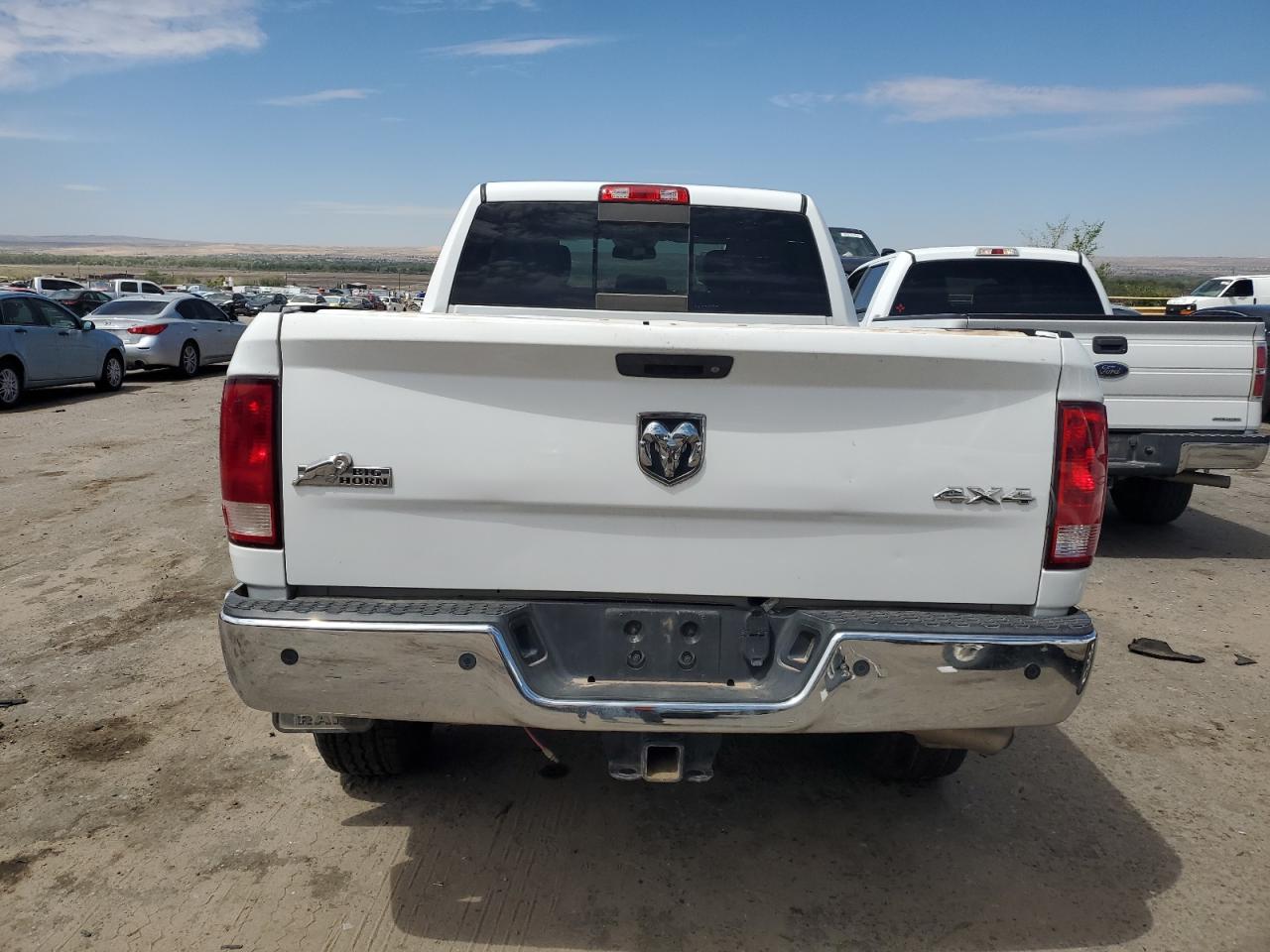 3C6UR5DL8FG627534 2015 Ram 2500 Slt