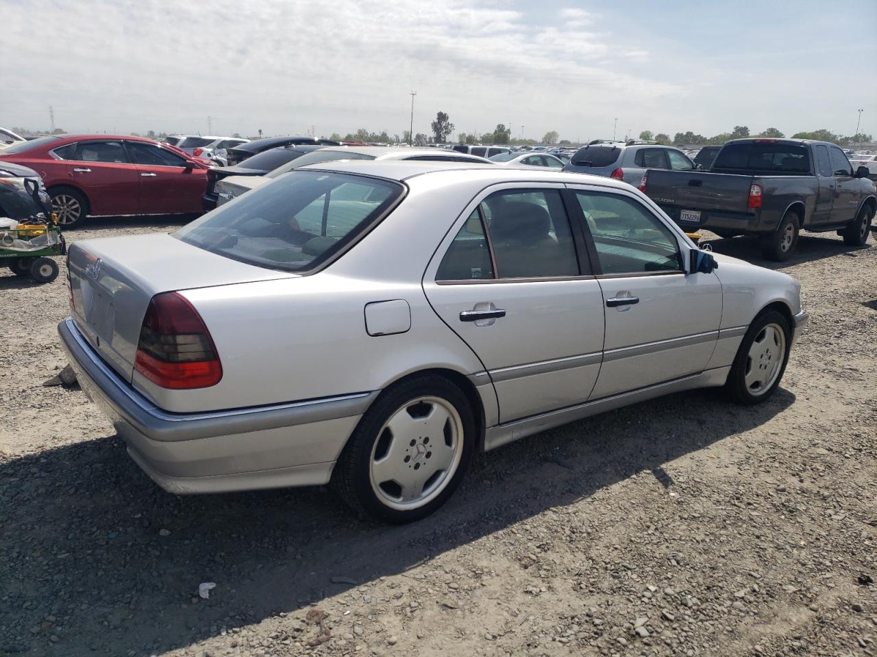 WDBHA29G4WA550329 1998 Mercedes-Benz C 280