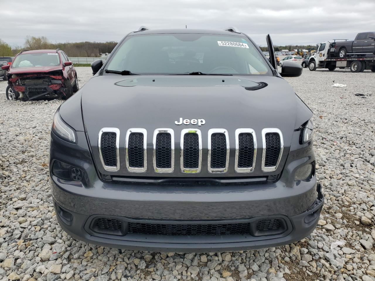 2015 Jeep Cherokee Latitude vin: 1C4PJMCB1FW505390