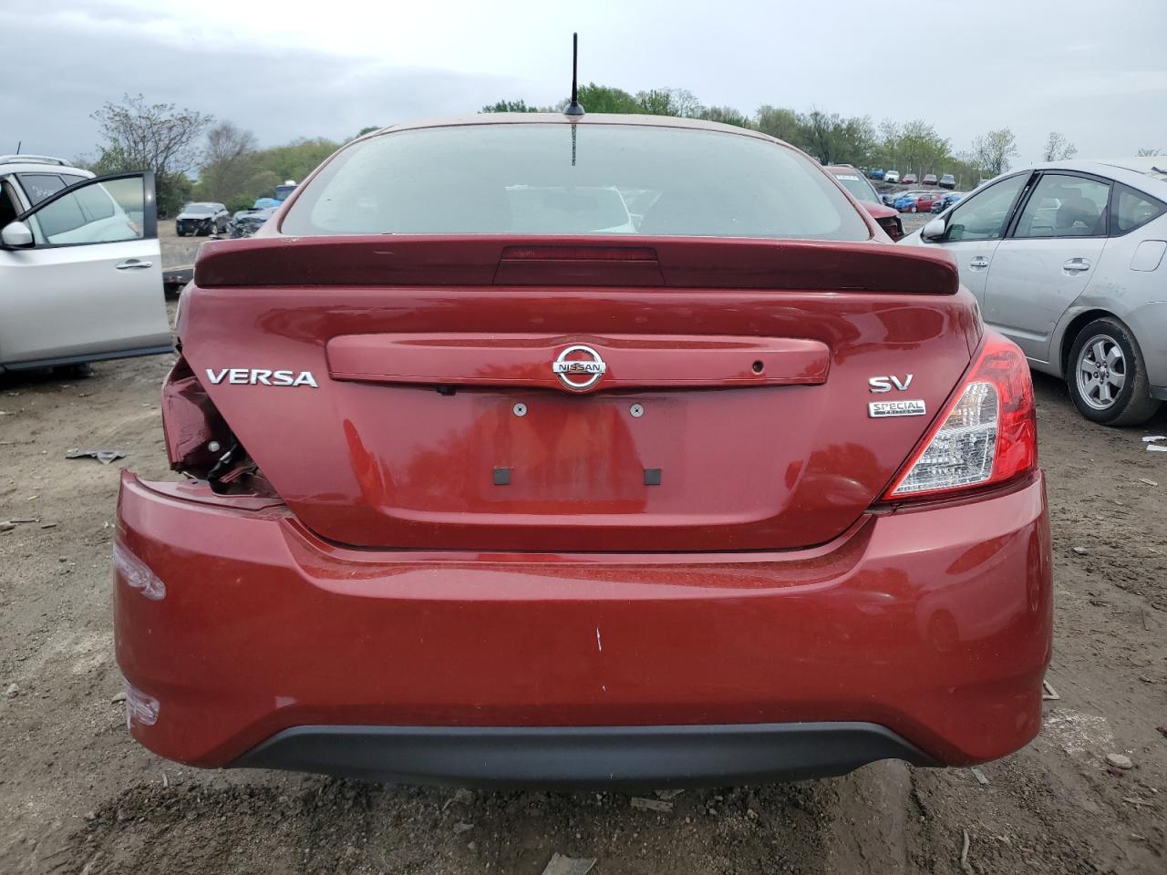 3N1CN7AP0HL868214 2017 Nissan Versa S