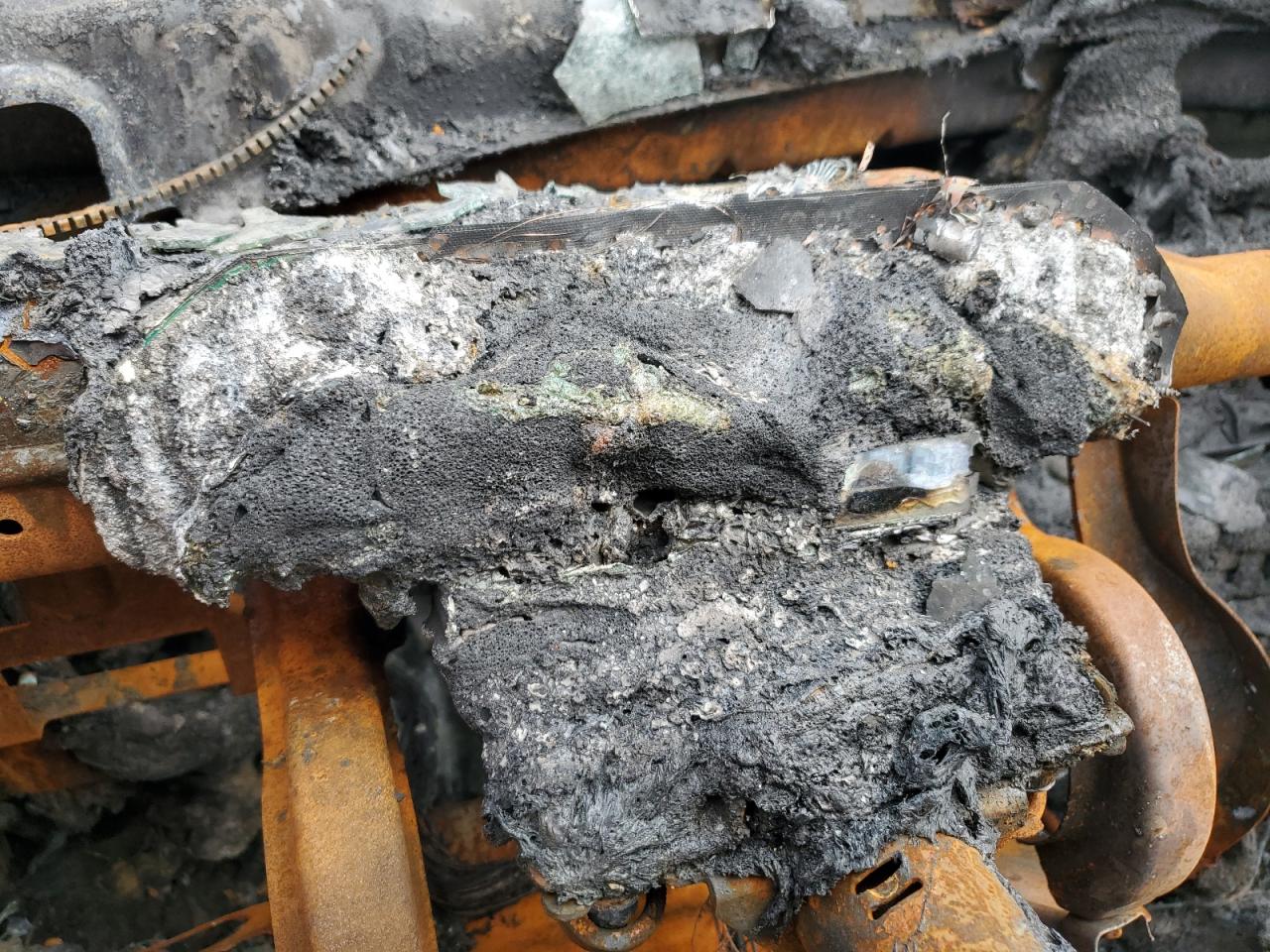 3FAFP37383R188445 2003 Ford Focus Zx5