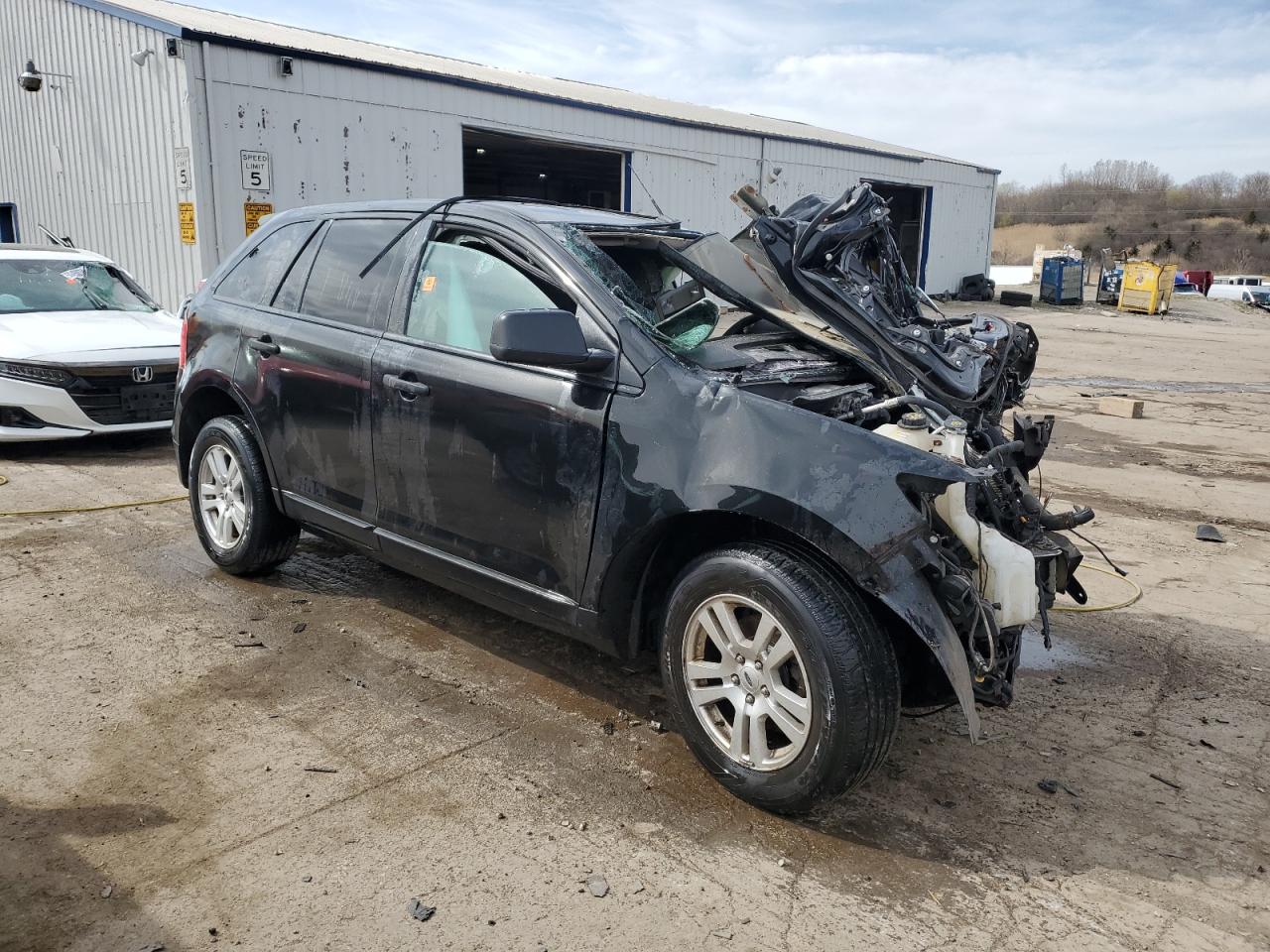 Lot #3029632133 2011 FORD EDGE SE