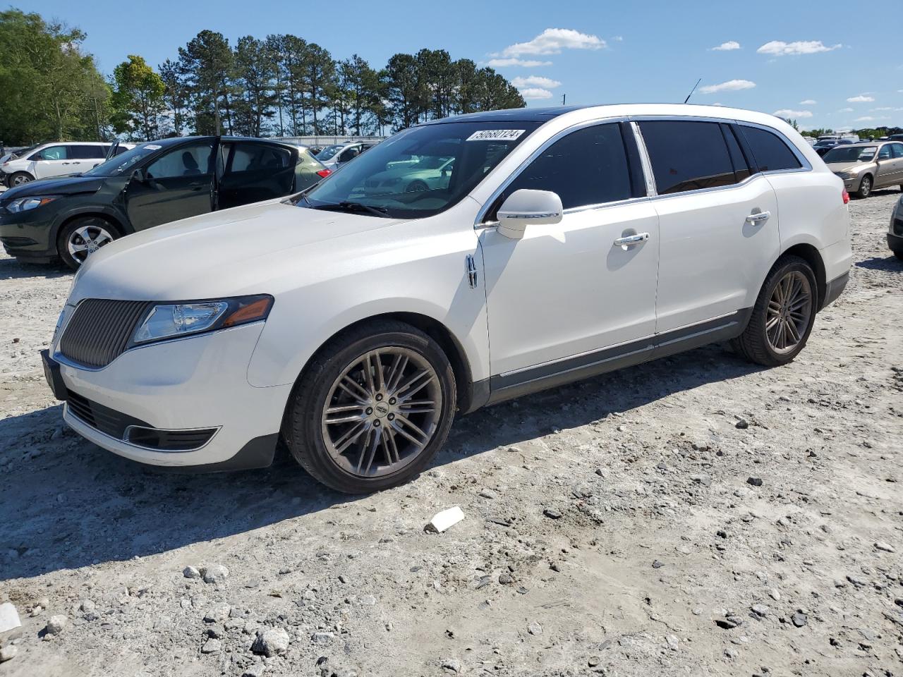 2LMHJ5AT5GBL00499 2016 Lincoln Mkt