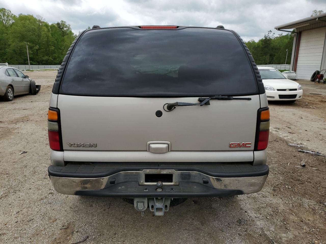 1GKEC13VX4R253715 2004 GMC Yukon