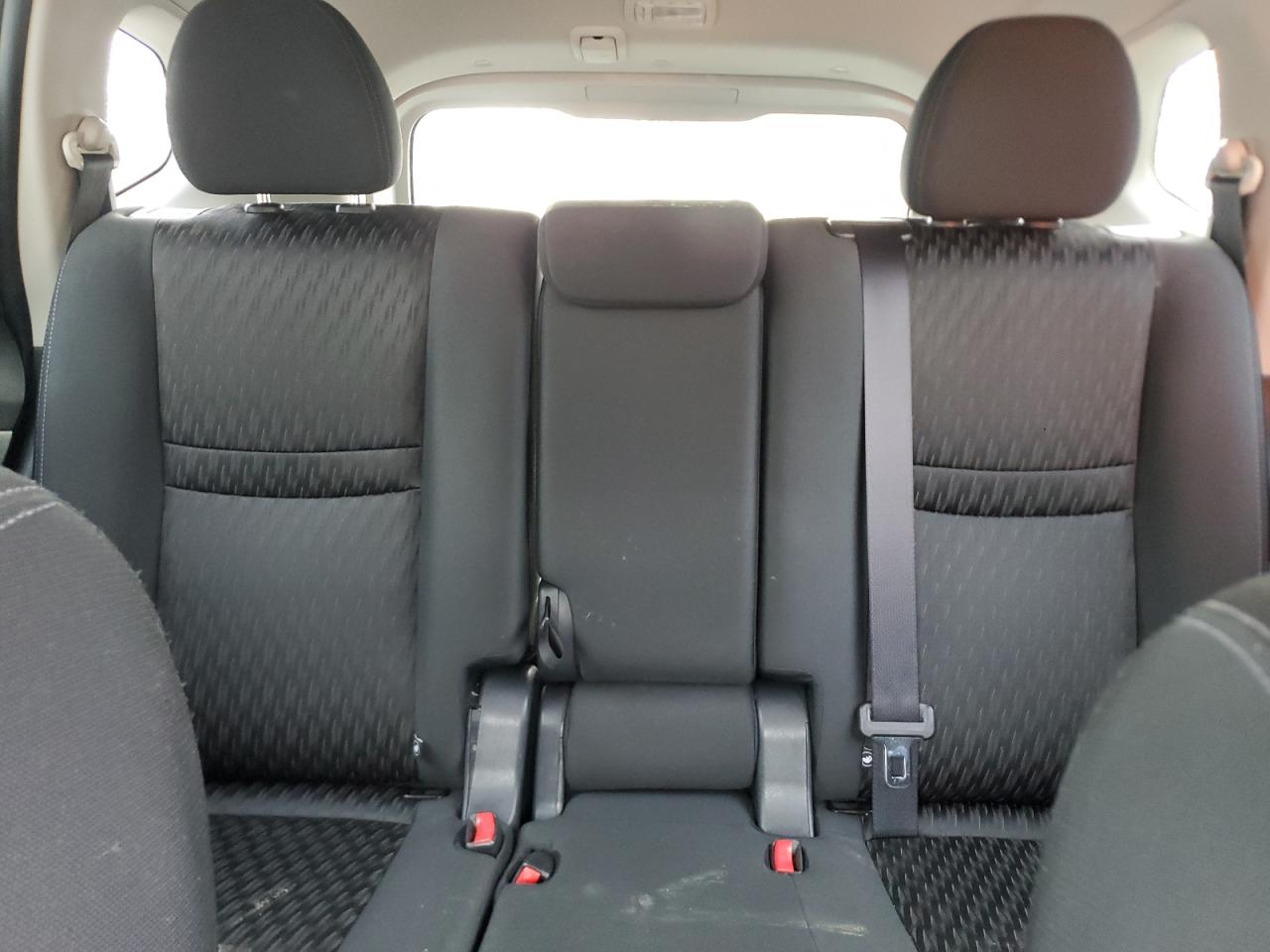 KNMAT2MV5KP553332 2019 Nissan Rogue S