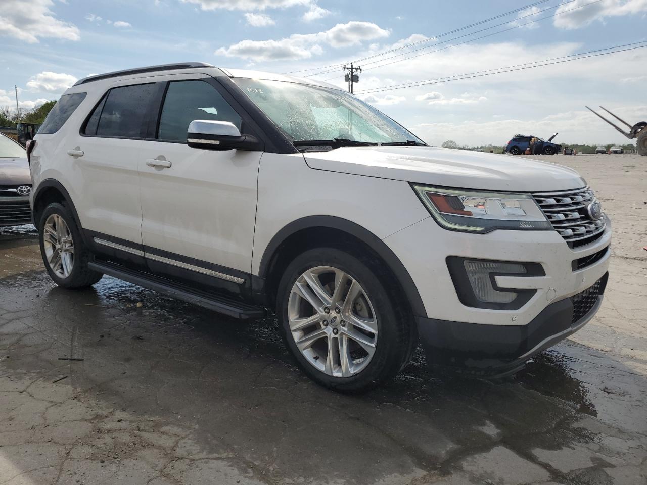 1FM5K8D84HGB76482 2017 Ford Explorer Xlt