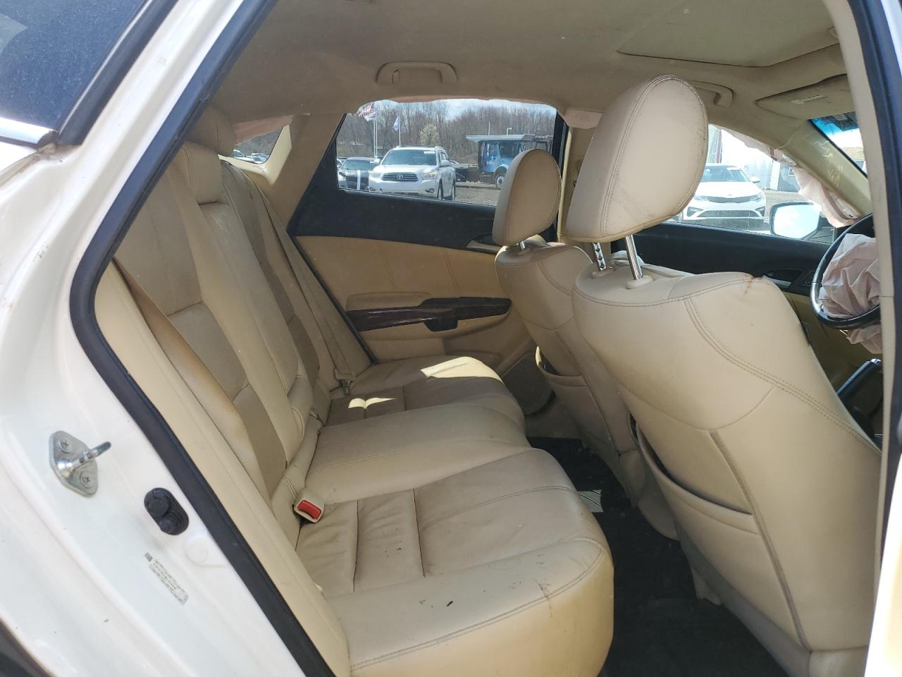 5J6TF1H51BL004216 2011 Honda Accord Crosstour Exl