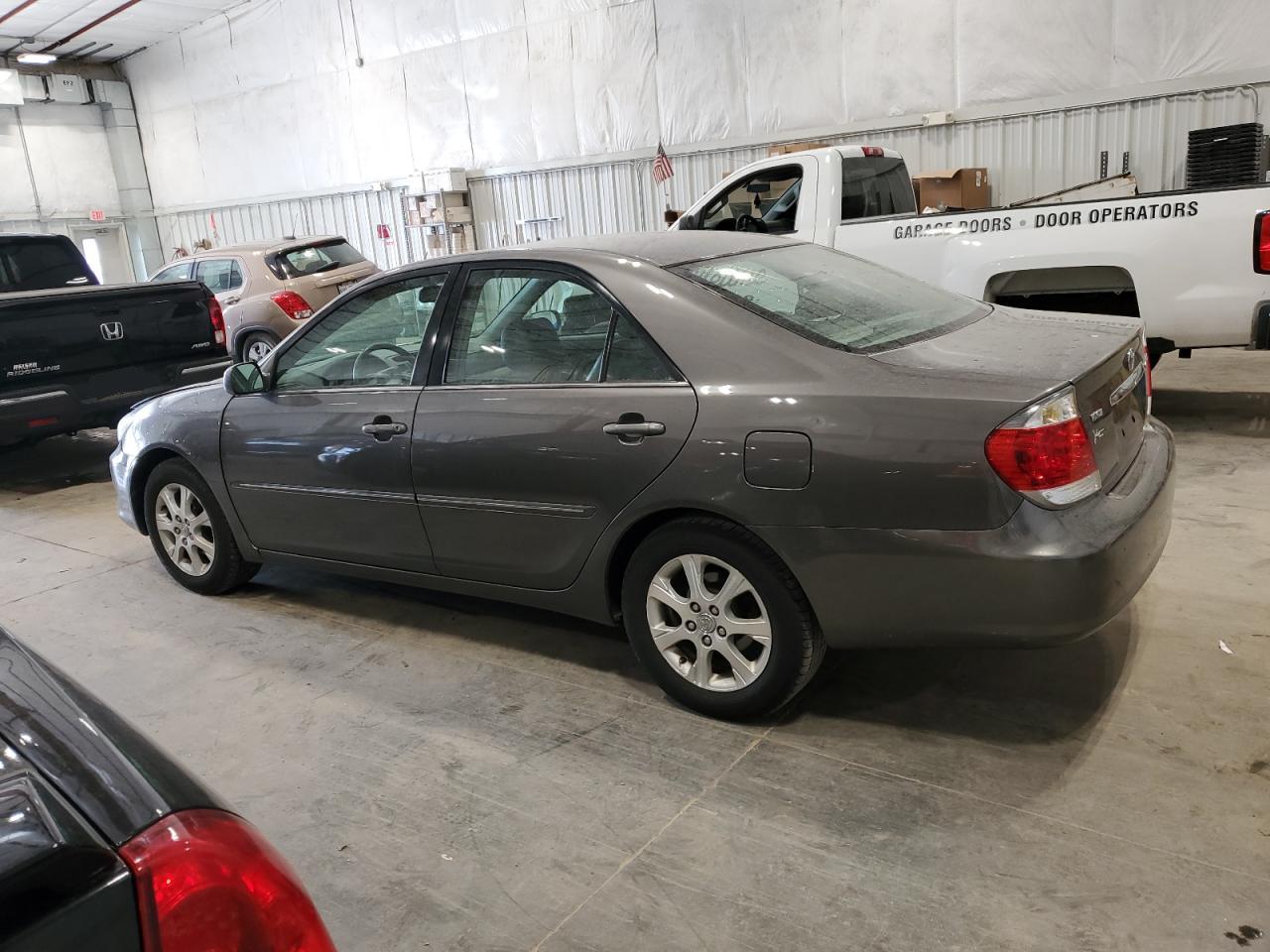 4T1BE30K75U971859 2005 Toyota Camry Le