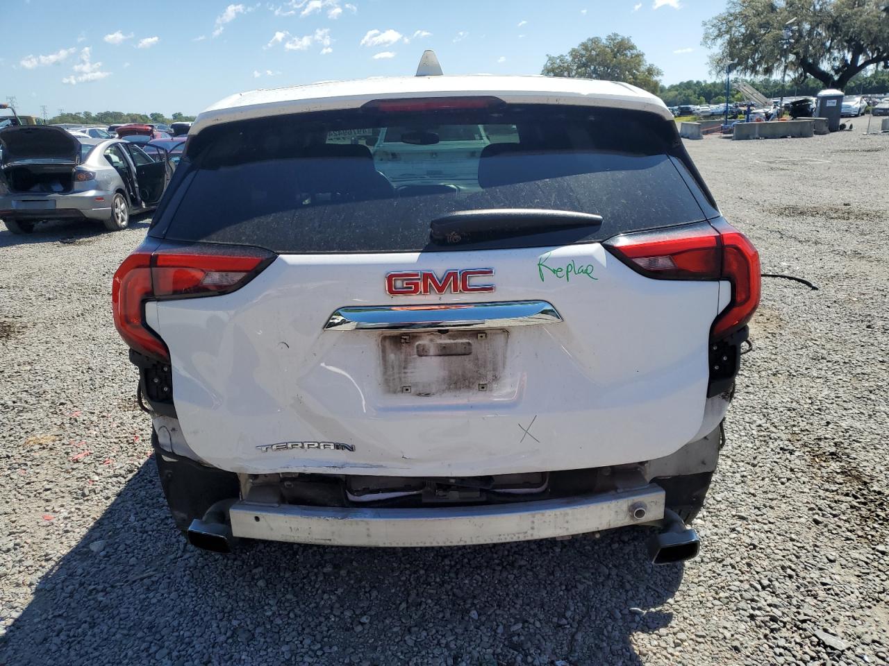 3GKALMEX7JL133436 2018 GMC Terrain Sle
