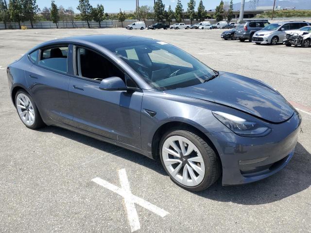 2022 Tesla Model 3 VIN: 5YJ3E1EB1NF136404 Lot: 49737394