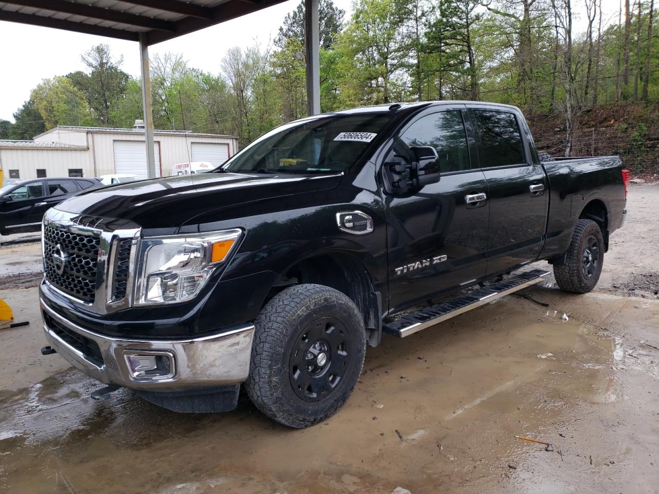 1N6BA1F36HN570111 2017 Nissan Titan Xd S