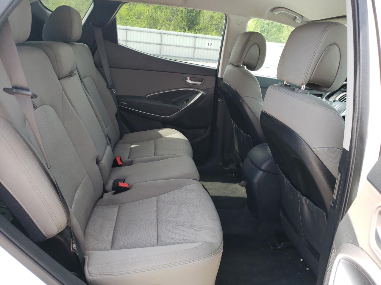 5NMZU3LB7HH043062 2017 Hyundai Santa Fe Sport