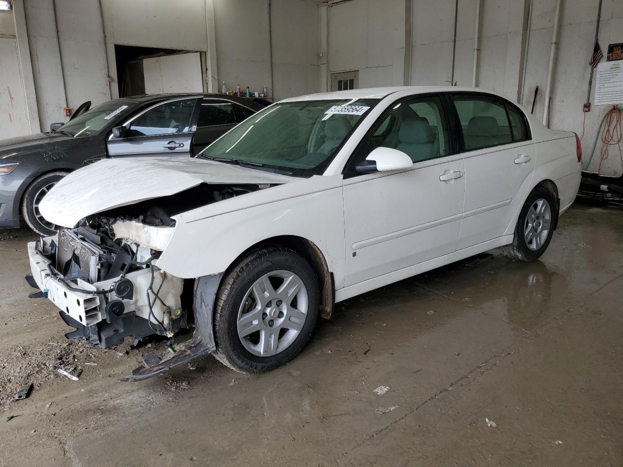 2T3BK4DV9BW037899 2011 Toyota Rav4 Base V6