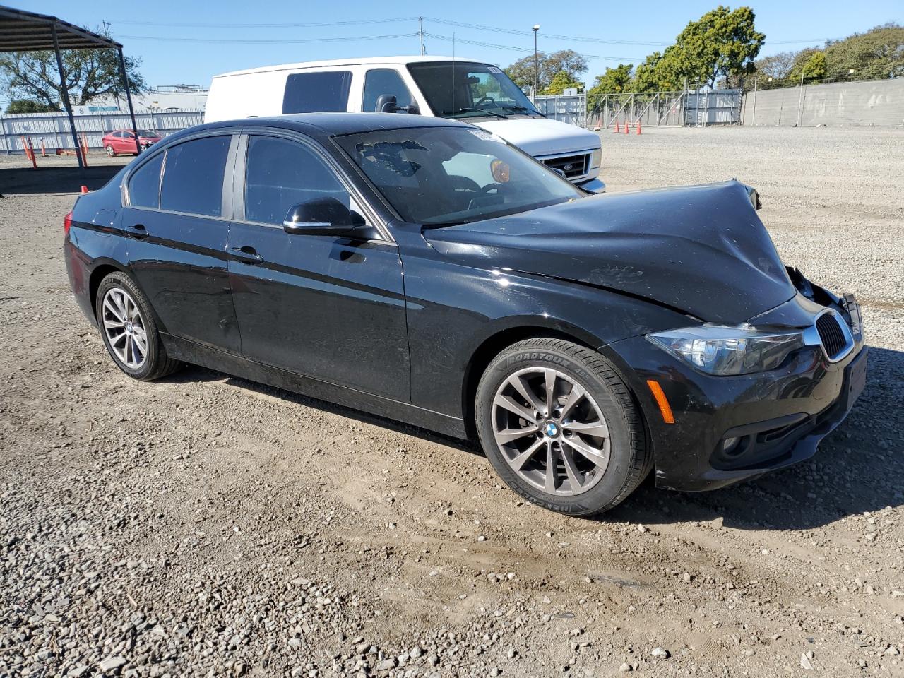 WBA8E1G51HNU15111 2017 BMW 320 I