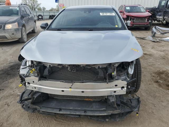 VIN 4T1B11HKXKU209187 2019 Toyota Camry, L no.5