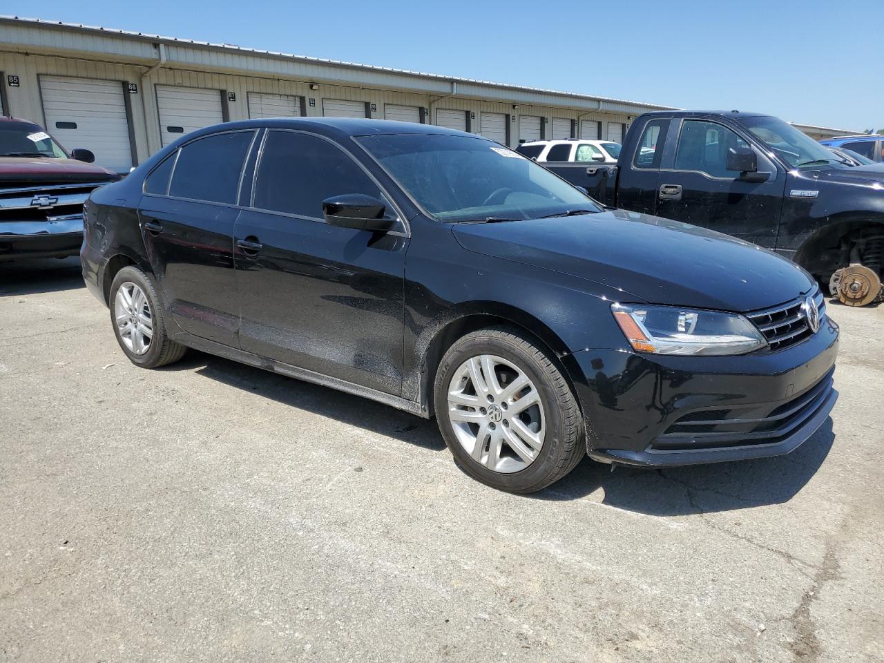 2018 Volkswagen Jetta S vin: 3VW167AJ6JM221097