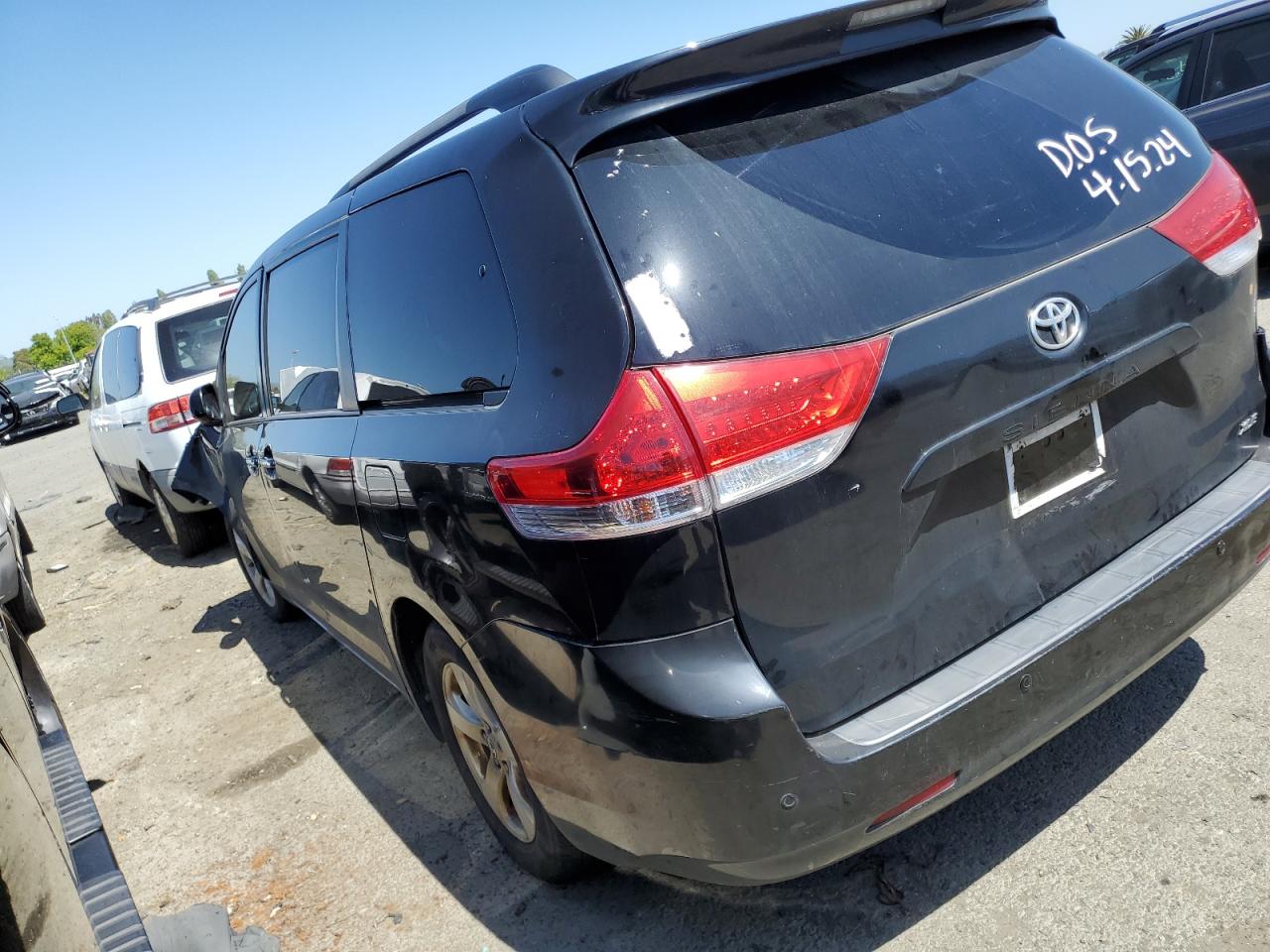 2012 Toyota Sienna Xle vin: 5TDYK3DC3CS272420