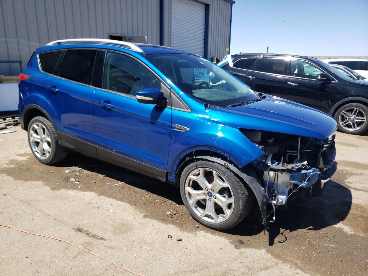 2017 Ford Escape Titanium vin: 1FMCU9J93HUB29689