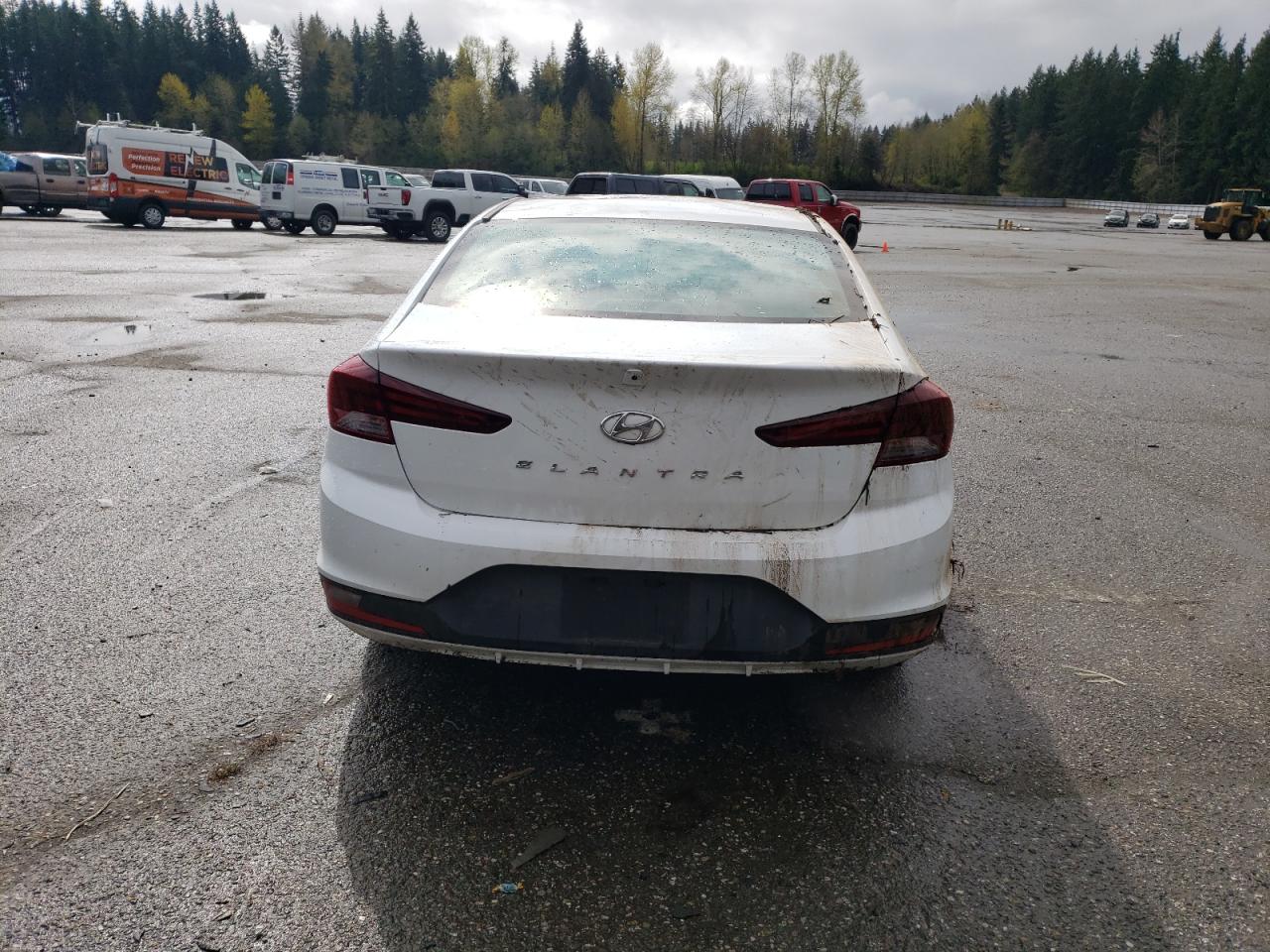 5NPD74LF4KH443388 2019 Hyundai Elantra Se