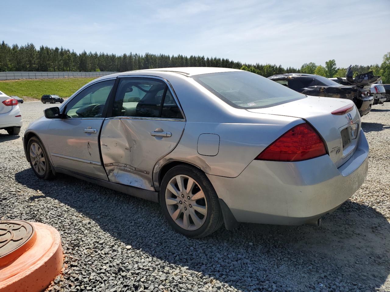 1HGCM664X7A010653 2007 Honda Accord Se