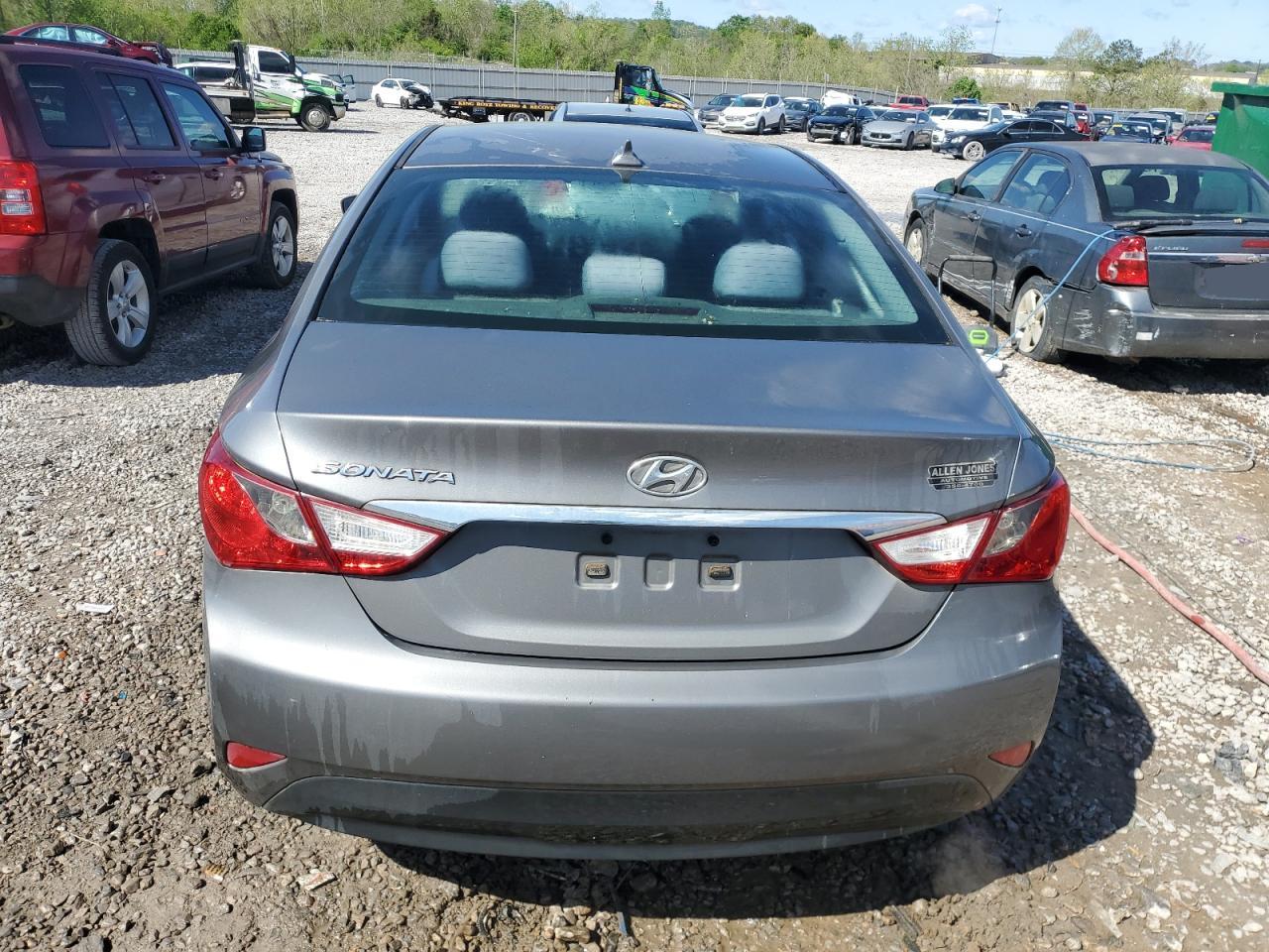 2014 Hyundai Sonata Gls vin: 5NPEB4AC7EH850573