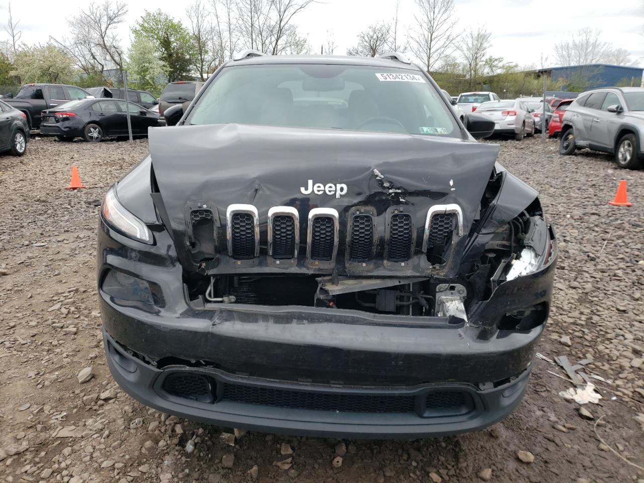 1C4PJMCB8GW221255 2016 Jeep Cherokee Latitude