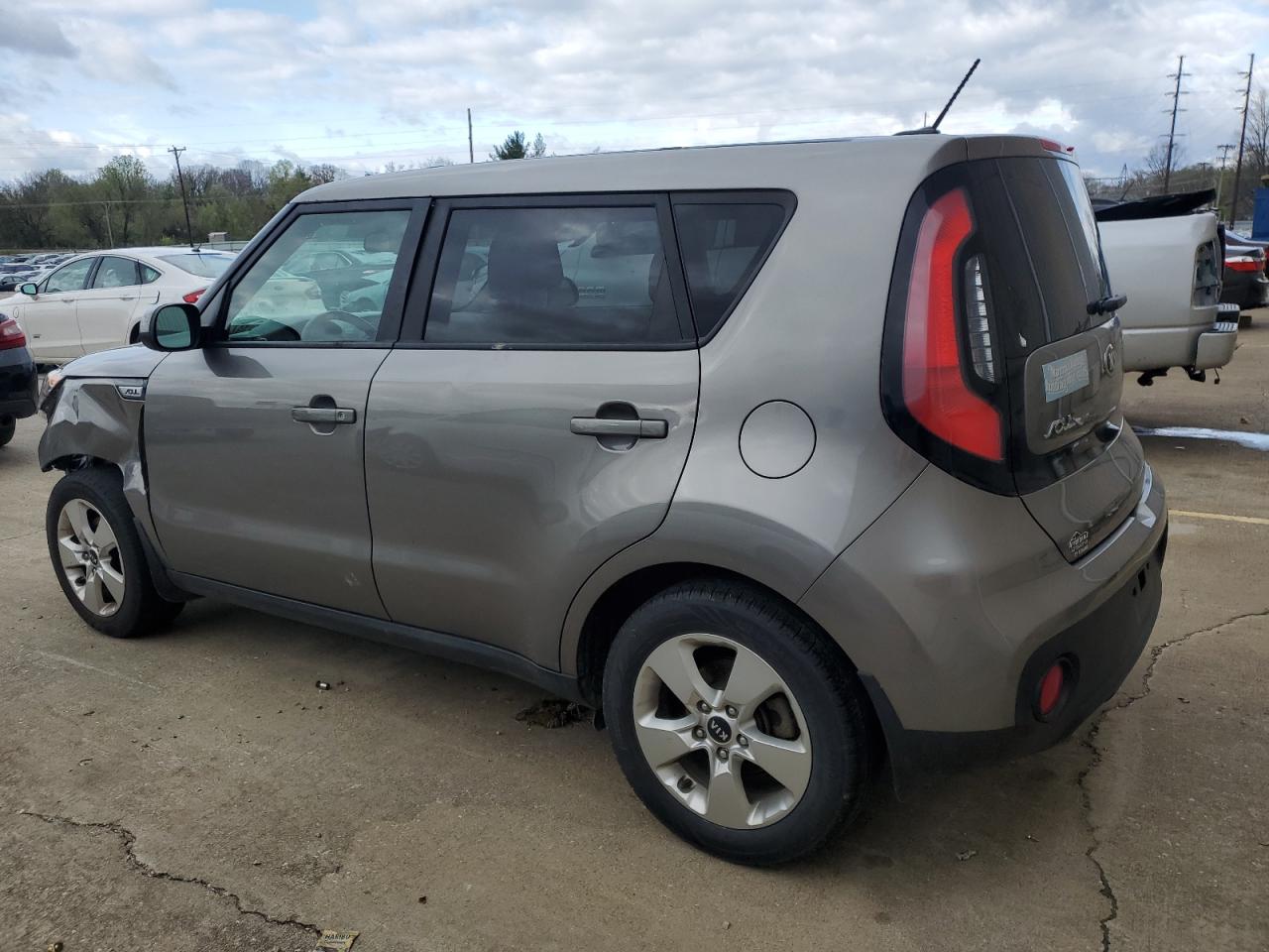 KNDJN2A22H7422470 2017 Kia Soul