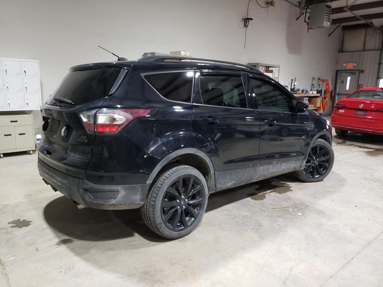 1FMCU9GD8JUA17794 2018 Ford Escape Se