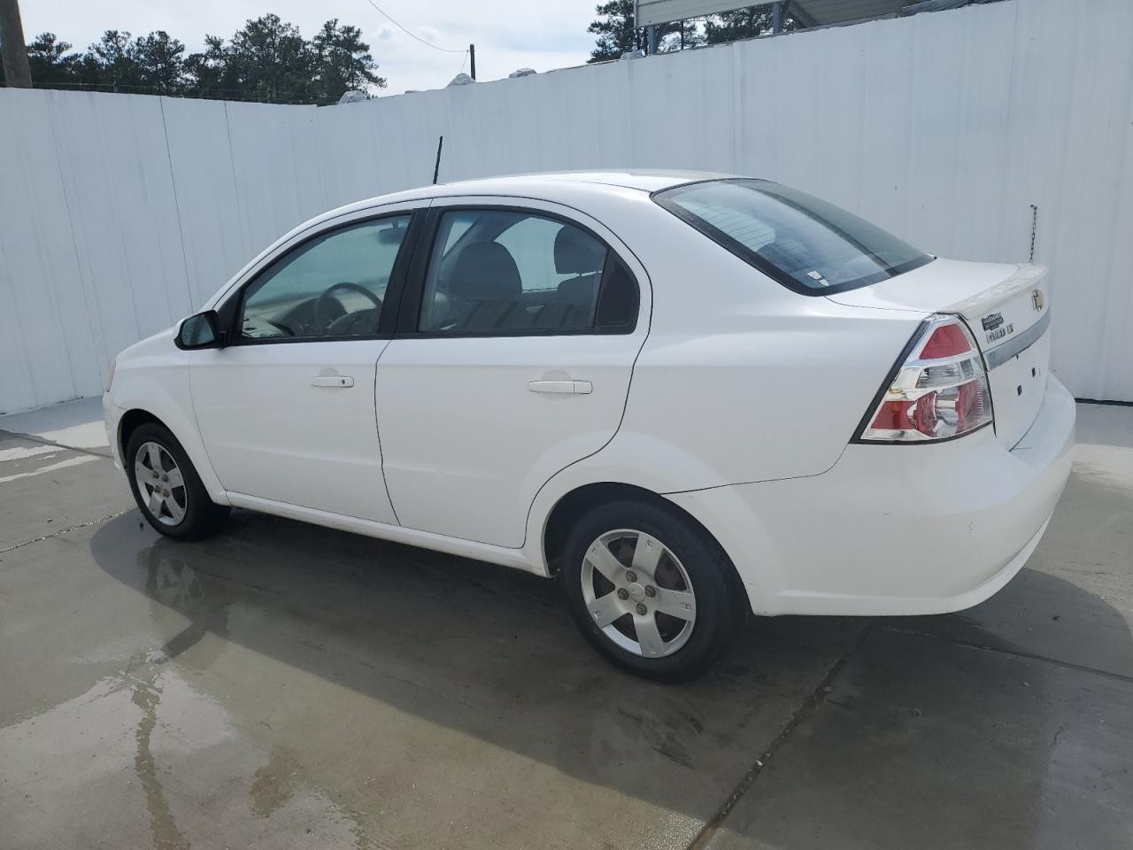 KL1TD5DE7AB112327 2010 Chevrolet Aveo Ls