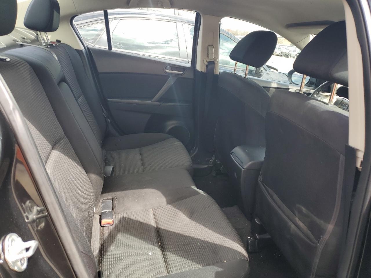 JM1BL1V85C1600371 2012 Mazda 3 I