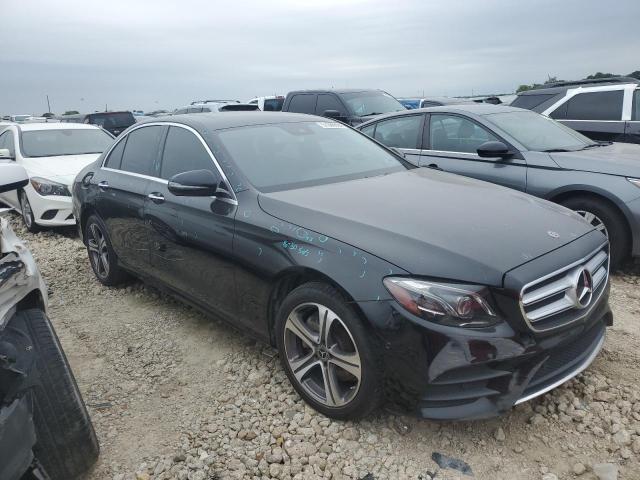 2018 Mercedes-Benz E 300 4Matic VIN: WDDZF4KB5JA305264 Lot: 51386894