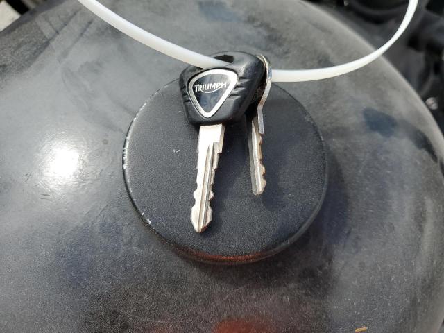 2010 TRIUMPH MOTORCYCLE BONNEVILLE - SMT910K18AT440124