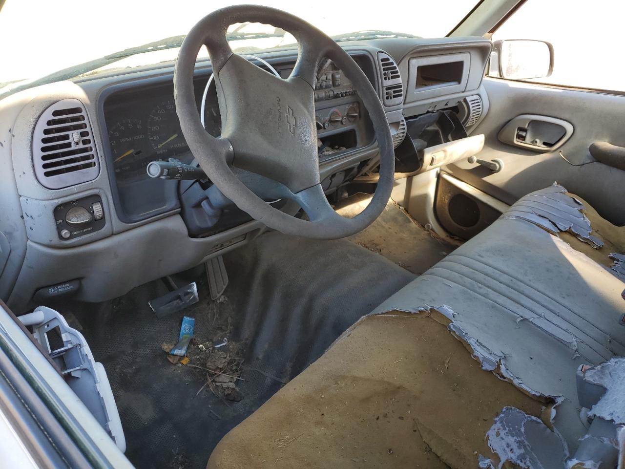 1GBGC24R8XF023175 1999 Chevrolet Gmt-400 C2500