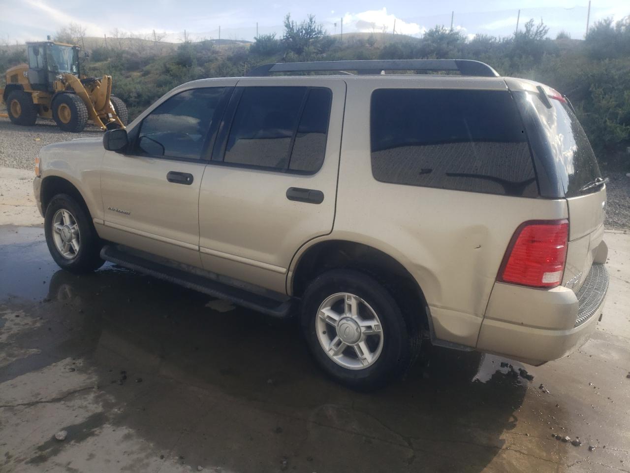 1FMZU73K65UB85121 2005 Ford Explorer Xlt