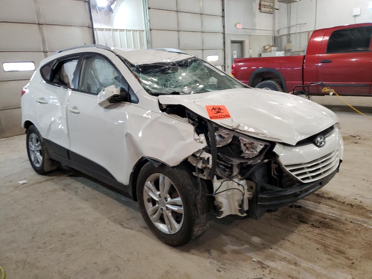 KM8JUCAC4BU264526 2011 Hyundai Tucson Gls