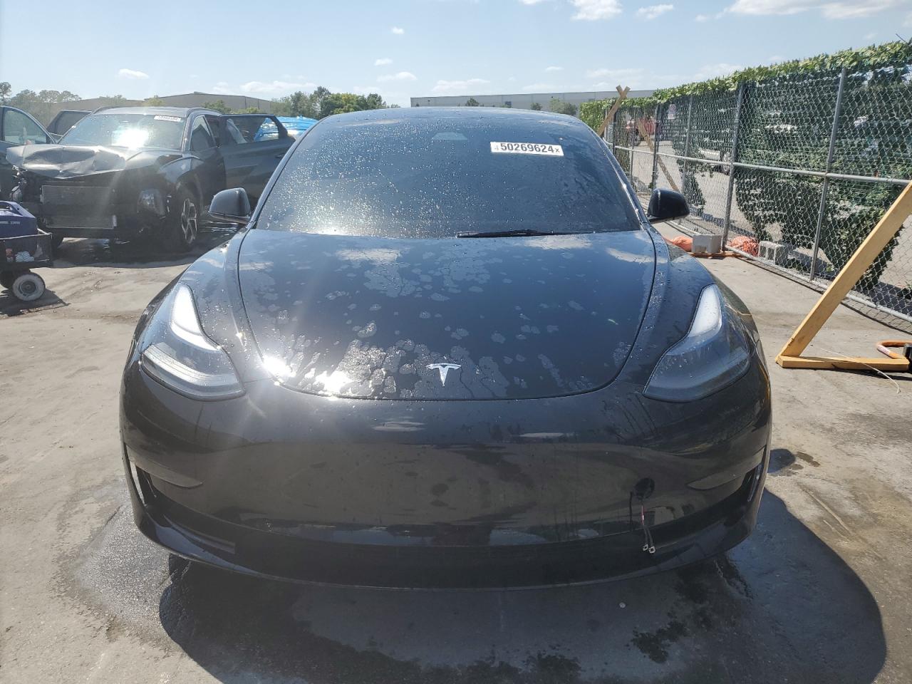 2023 Tesla Model 3 vin: 5YJ3E1EA8PF490138