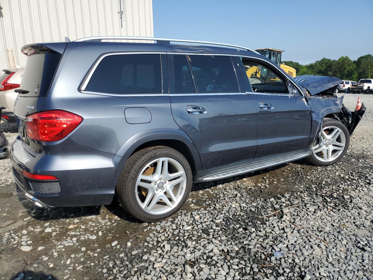 2015 Mercedes-Benz Gl 550 4Matic vin: 4JGDF7DE7FA571255