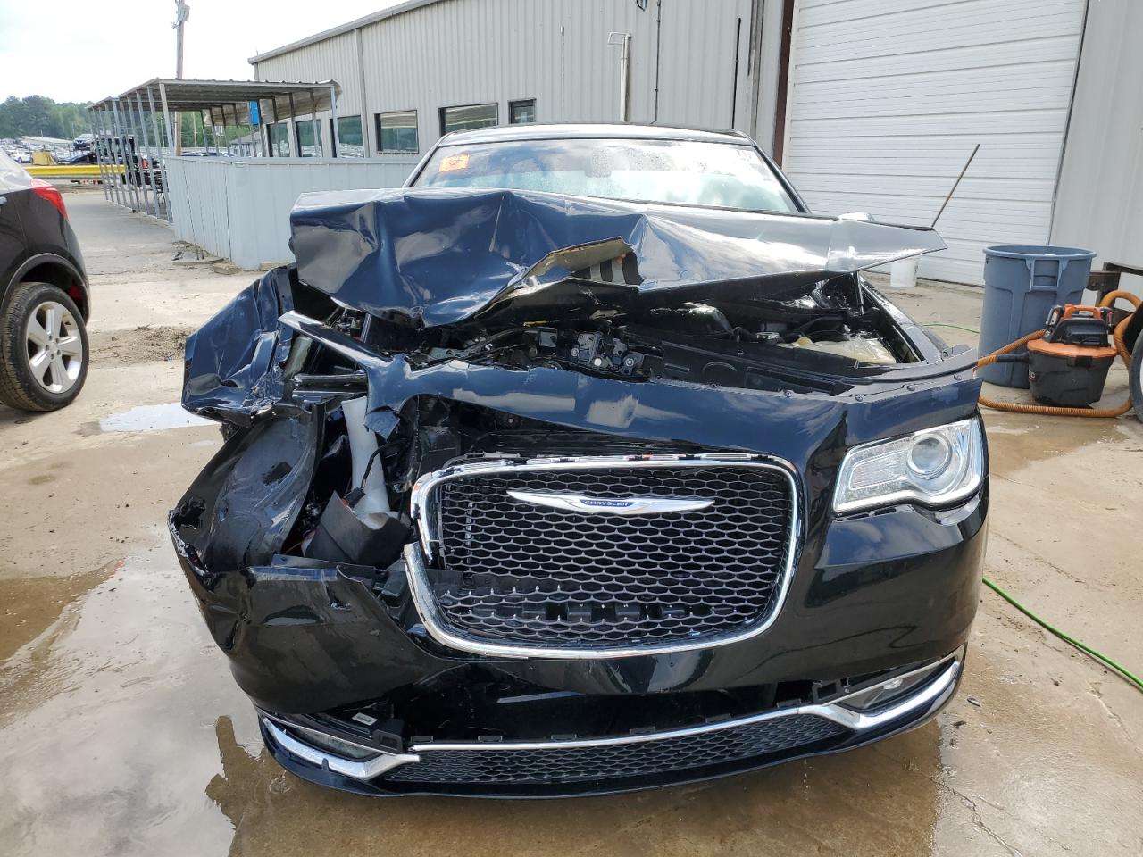 2C3CCAEG6KH528273 2019 Chrysler 300 Limited