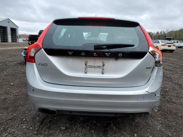 2016 VOLVO V60 PREMIE YV1612SK2G1311574