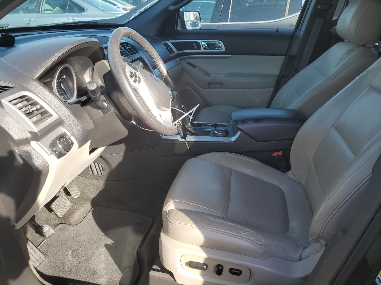 1FM5K8D89FGC14088 2015 Ford Explorer Xlt