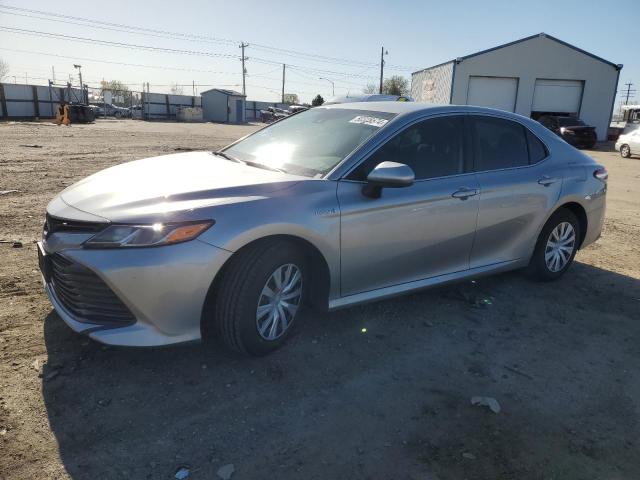 Lot #2471307917 2019 TOYOTA CAMRY LE salvage car