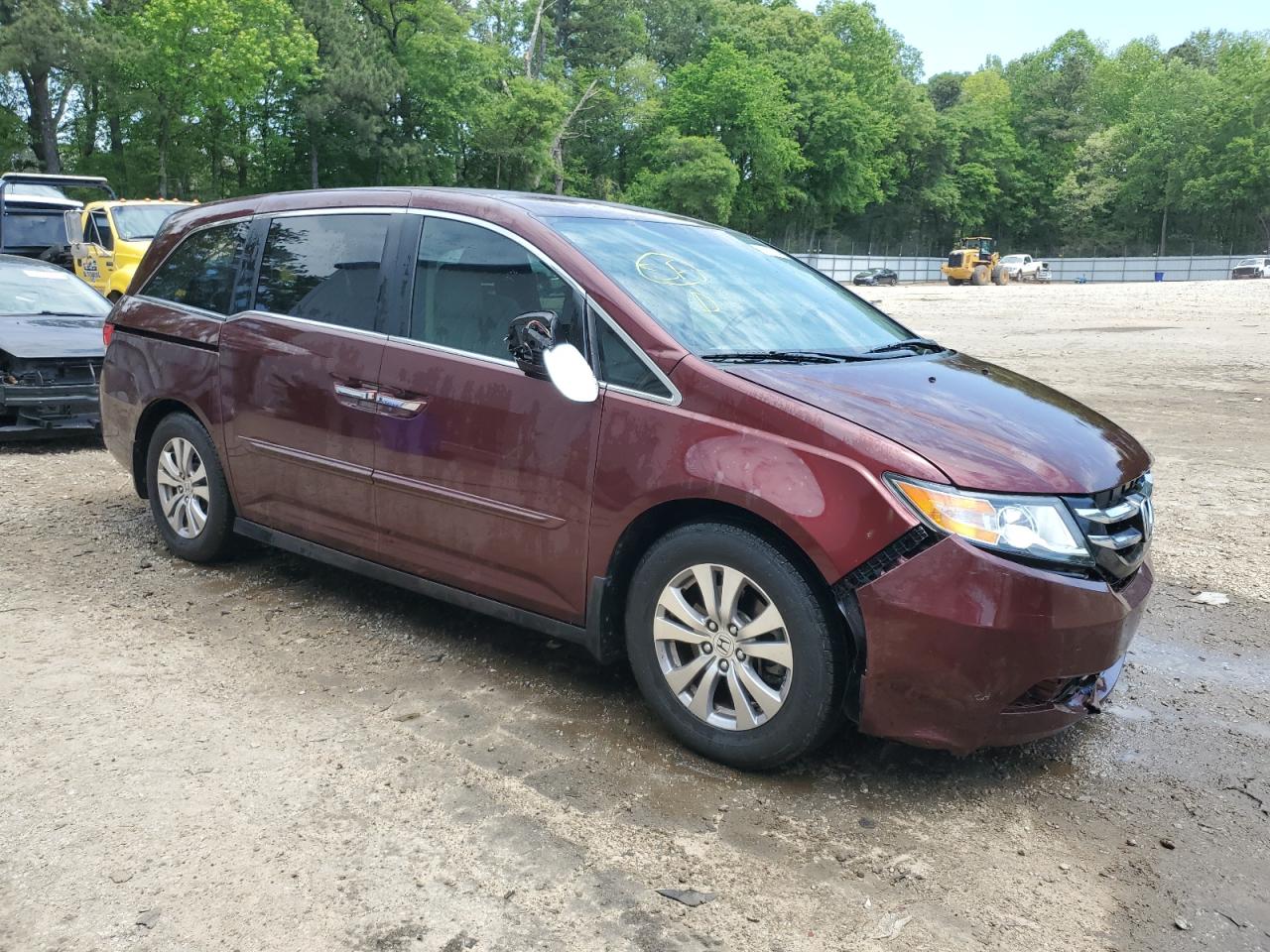 2016 Honda Odyssey Se vin: 5FNRL5H38GB141114