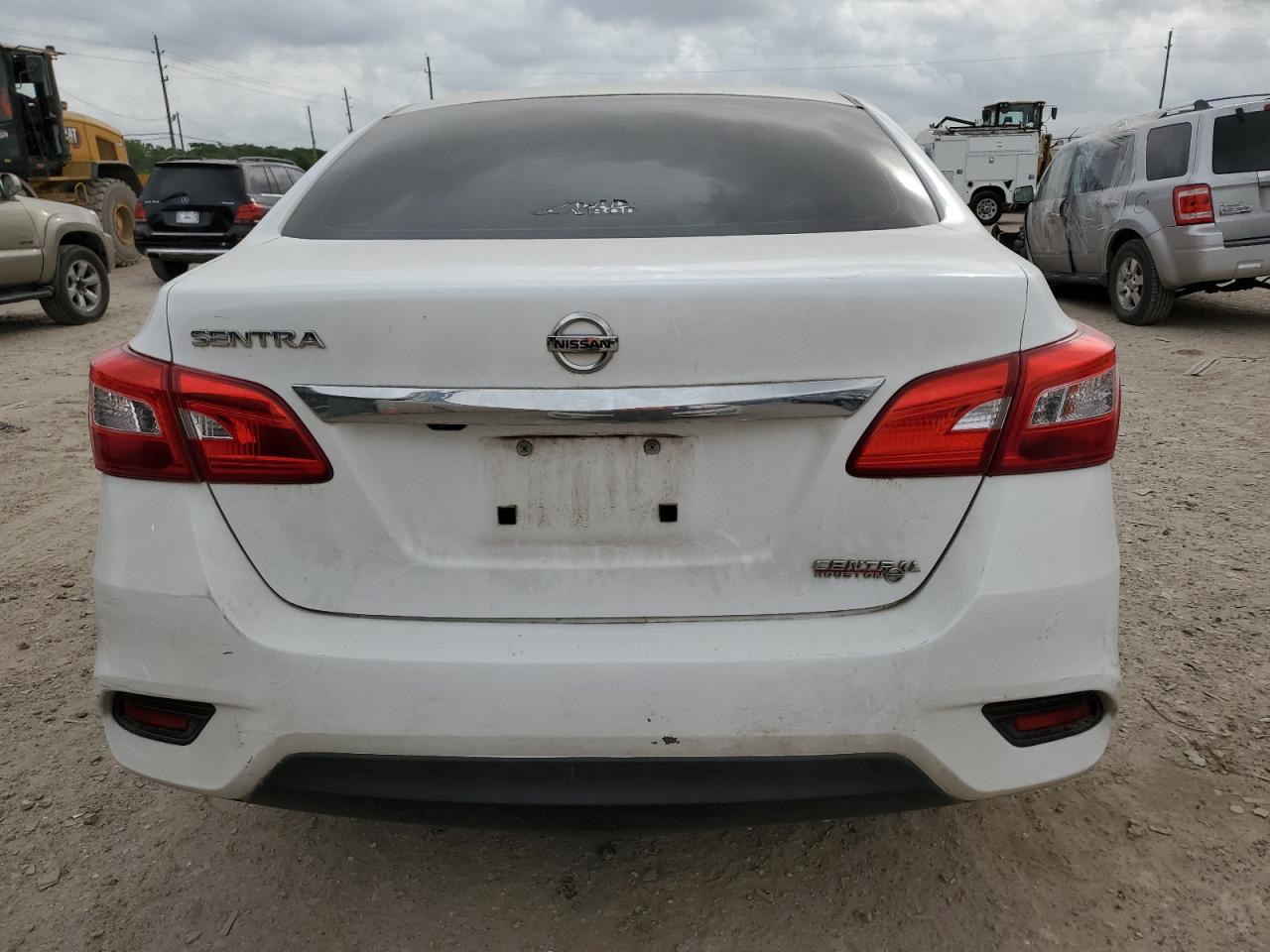 2019 Nissan Sentra S vin: 3N1AB7AP2KY290322