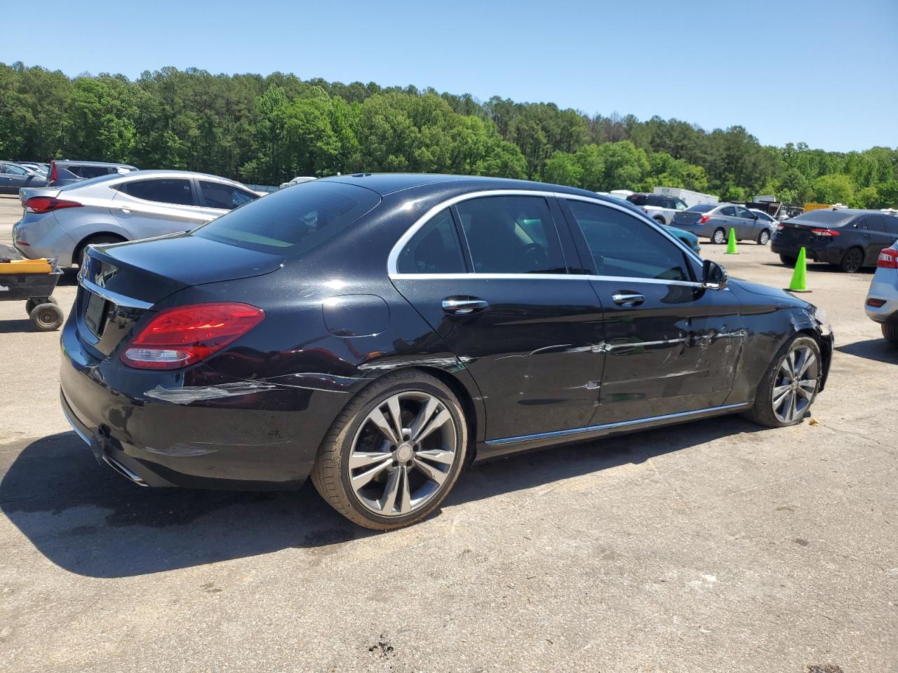 55SWF4JB0FU078061 2015 Mercedes-Benz C 300
