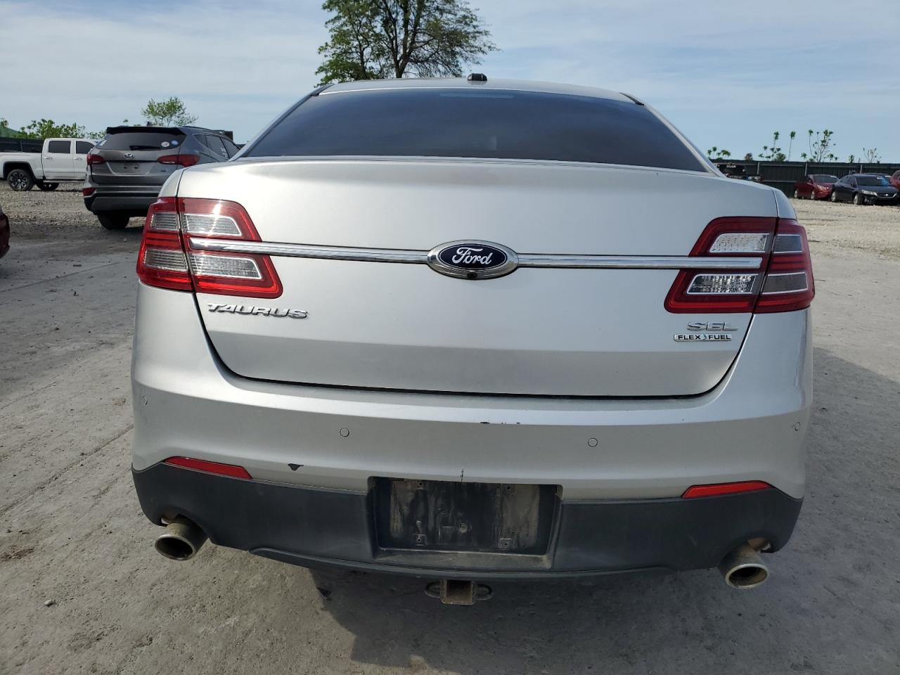 Lot #2494449894 2013 FORD TAURUS SEL