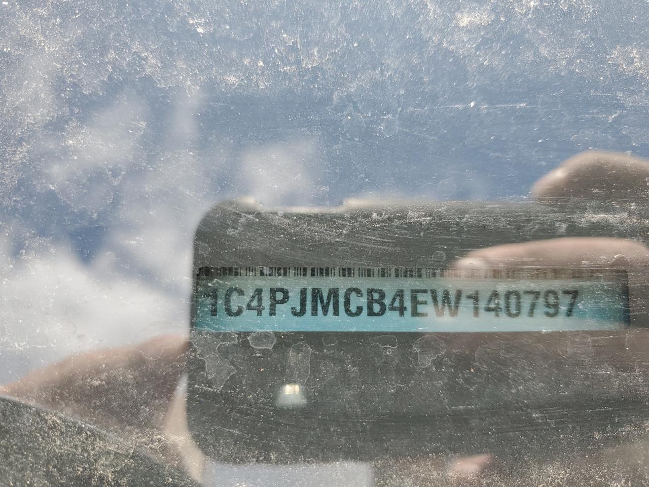 1C4PJMCB4EW140797 2014 Jeep Cherokee Latitude