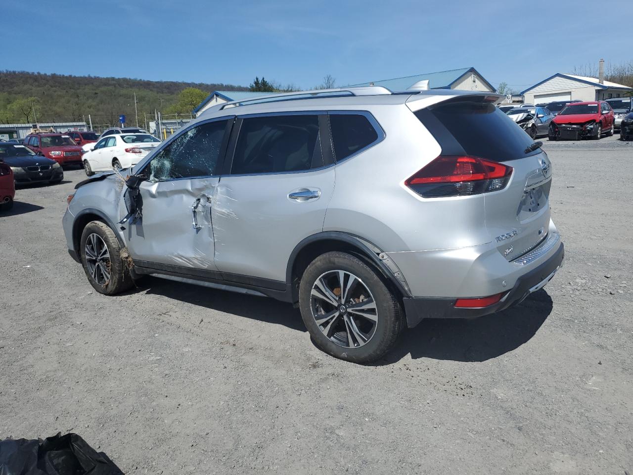 JN8AT2MV8KW402673 2019 Nissan Rogue S